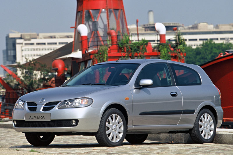 Nissan Almera 1.8