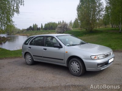 Nissan Almera 1996