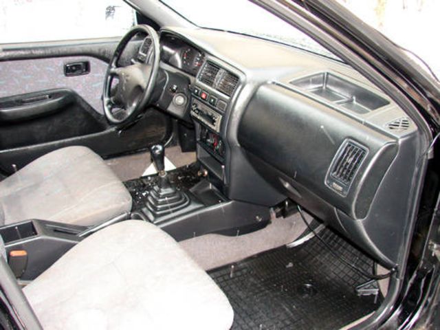 Nissan Almera 1998
