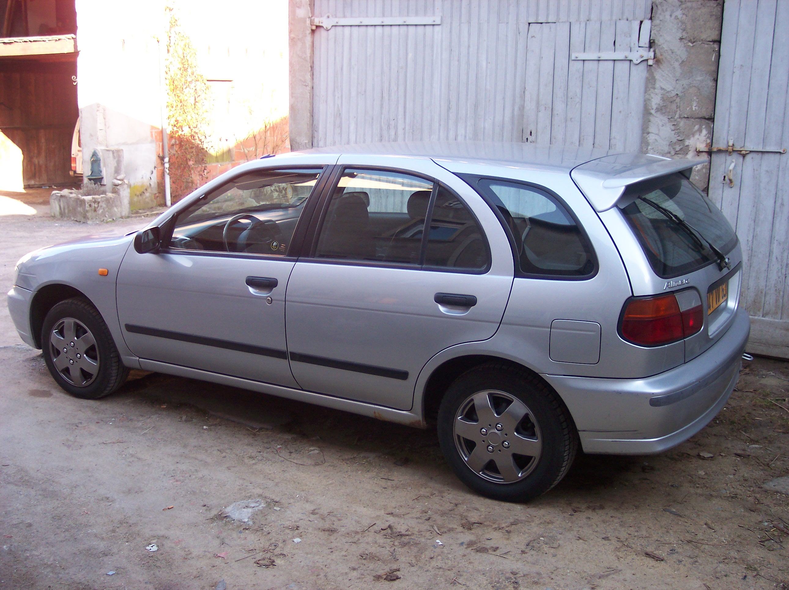 Nissan Almera 2.0 D
