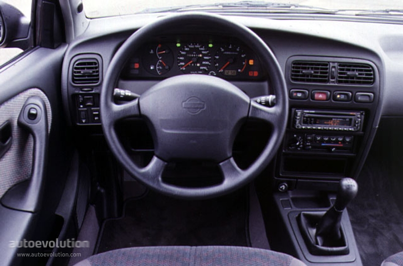 Nissan Almera 2.0