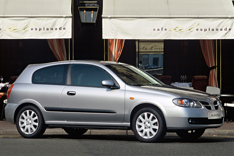 Nissan Almera 2.2 Dci