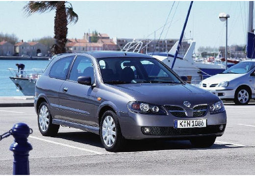 Nissan Almera 2.2 Dci