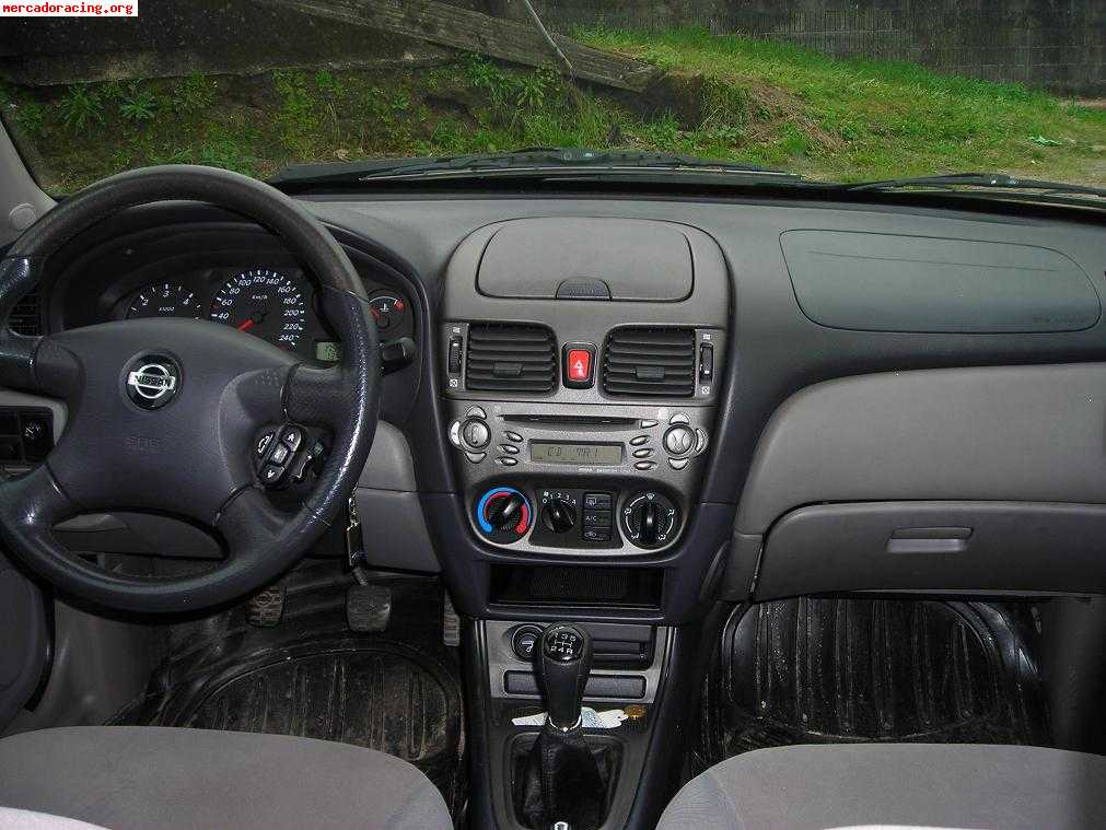 Nissan Almera 2.2 Di