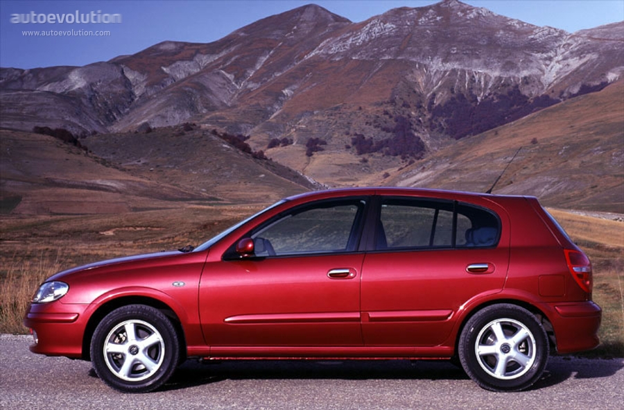 Nissan Almera 2000