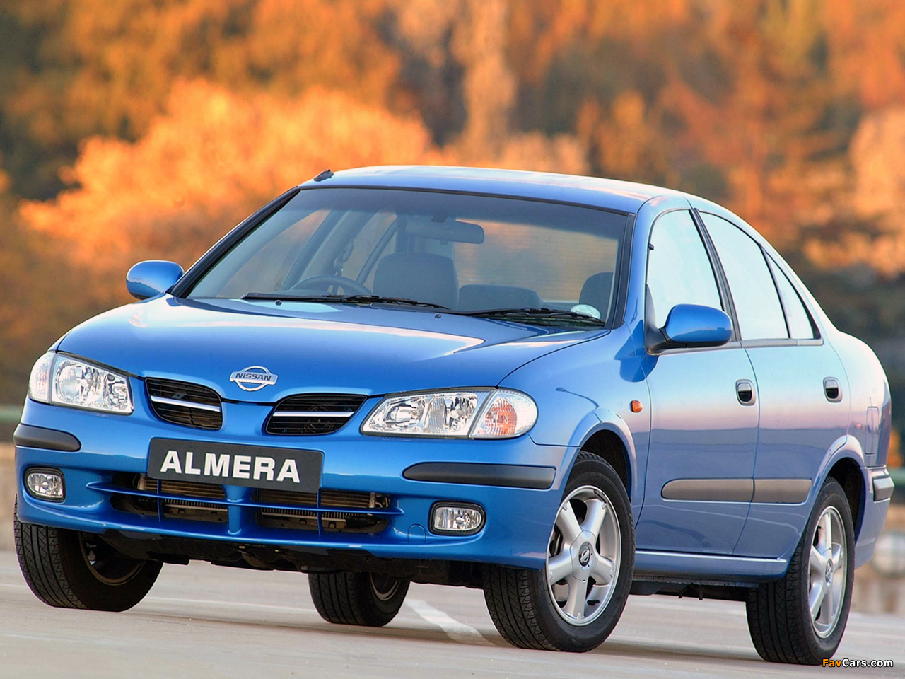 Nissan Almera 2000