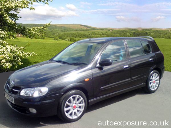 Nissan Almera 2001