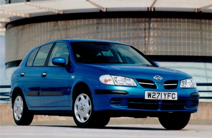 Nissan Almera 2002