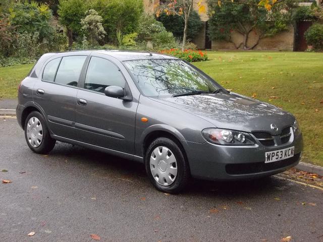 Nissan Almera 2003