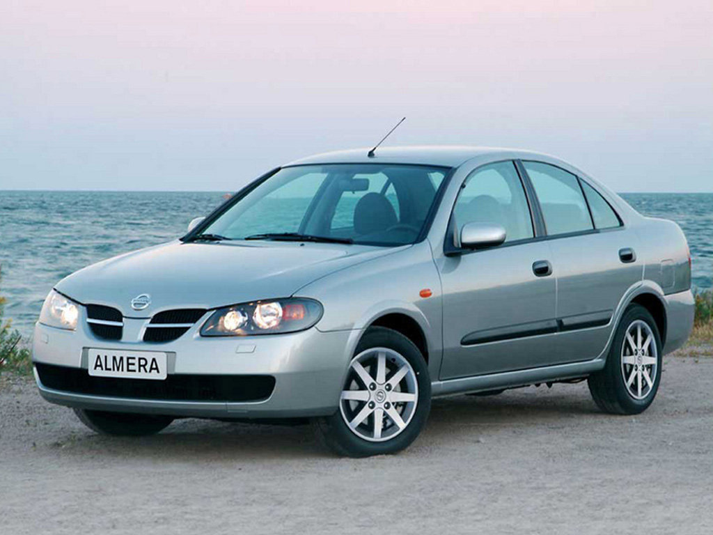 Nissan Almera 2004