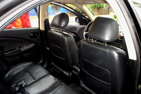 Nissan Almera 2004