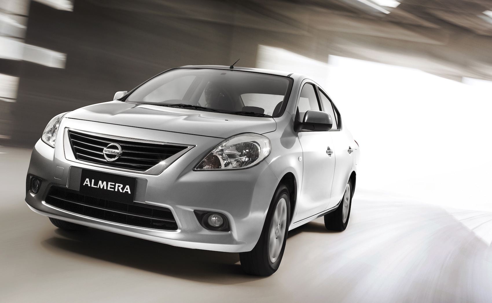 Nissan Almera 2012