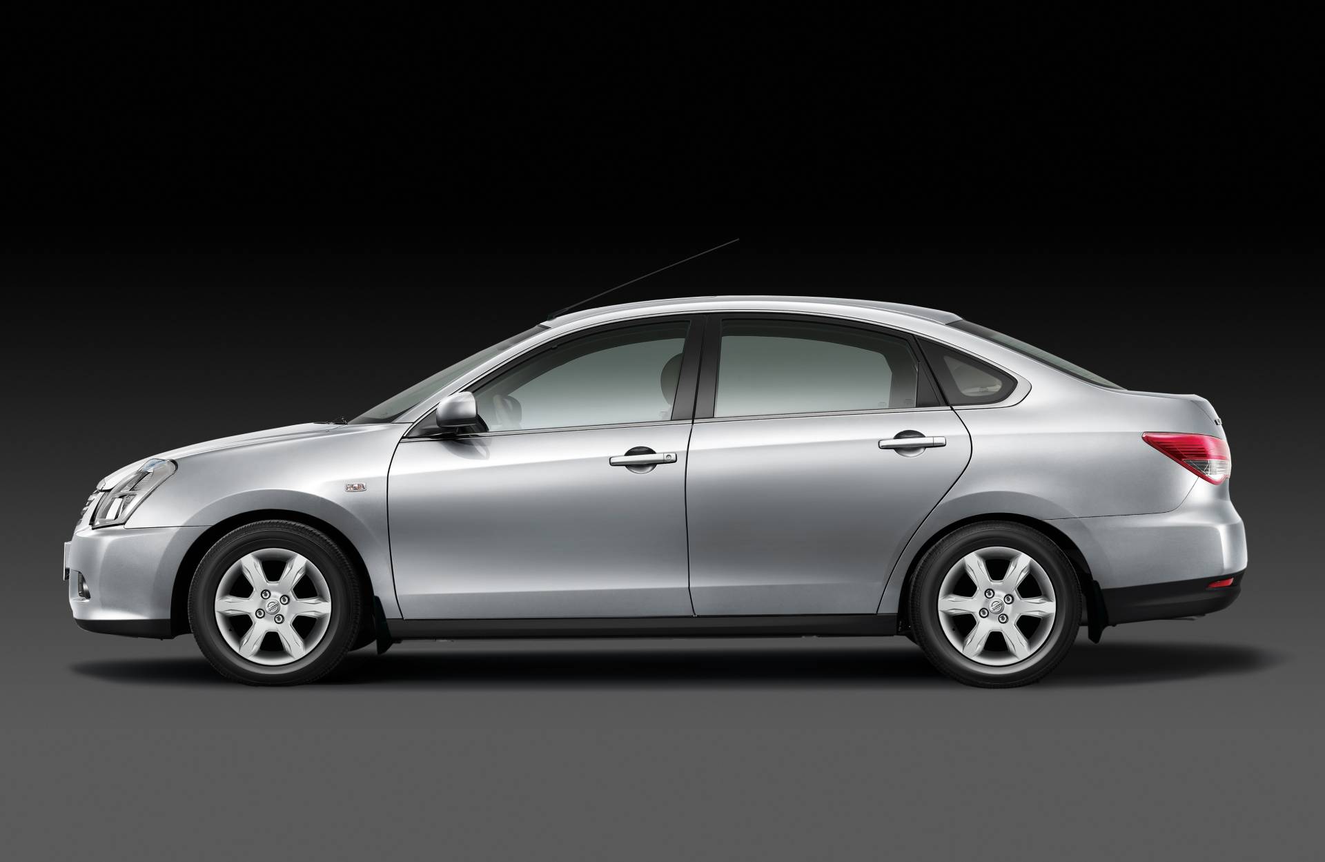 Nissan Almera 2013 Nissan Almera 2013