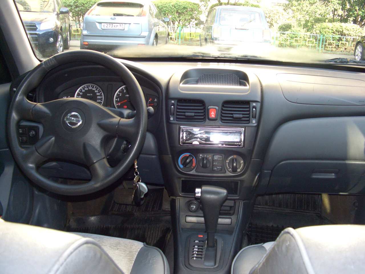 Nissan Almera Automatic