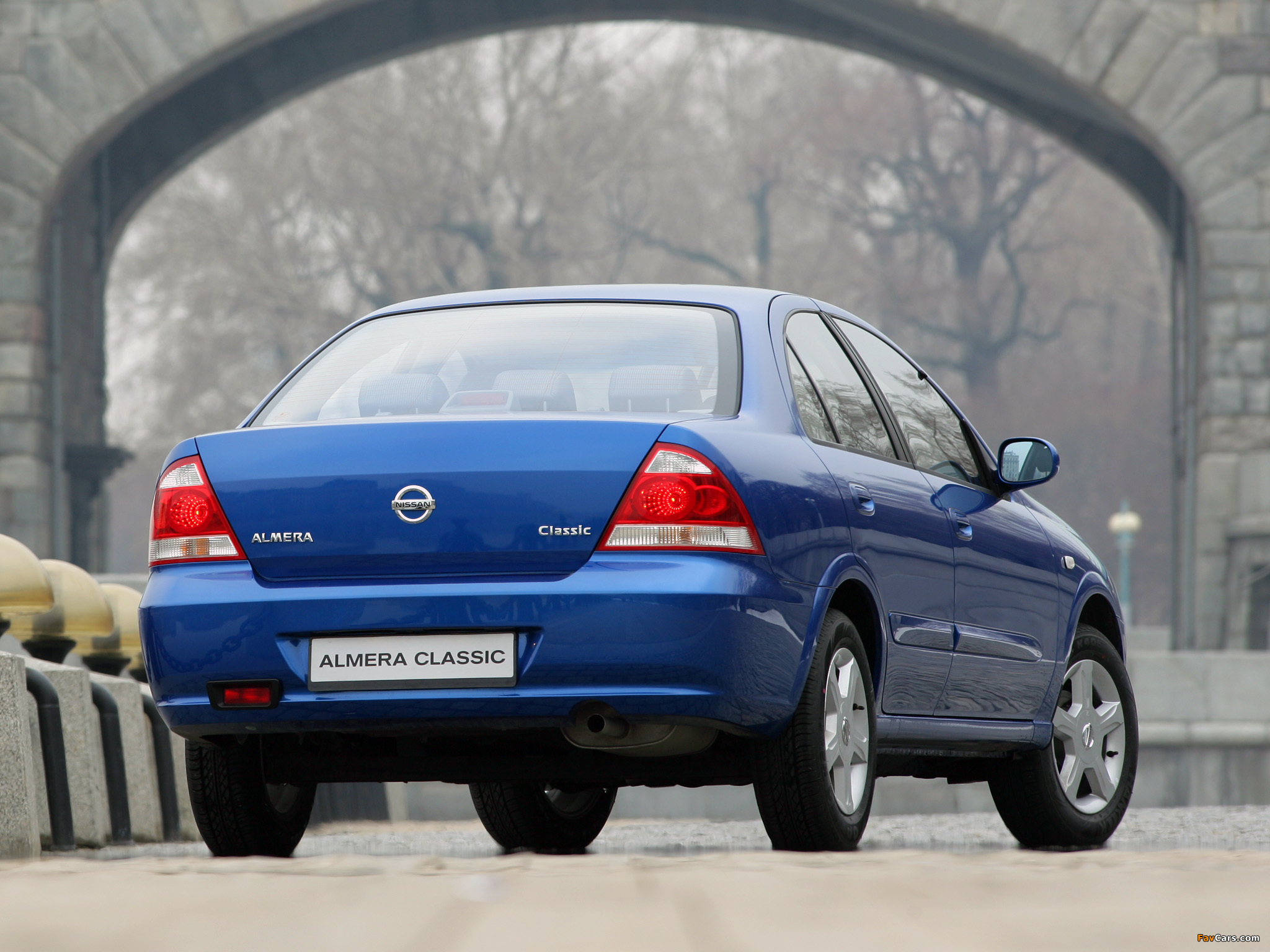 Nissan Almera B10