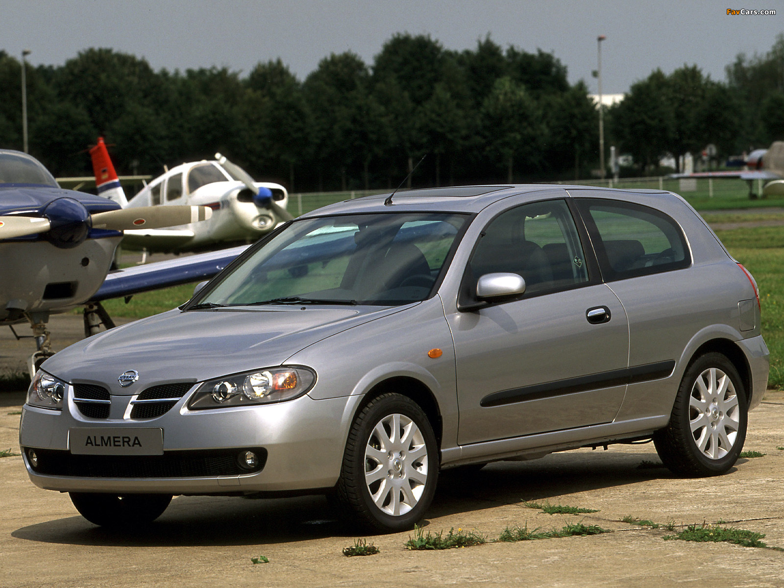 Nissan Almera N16