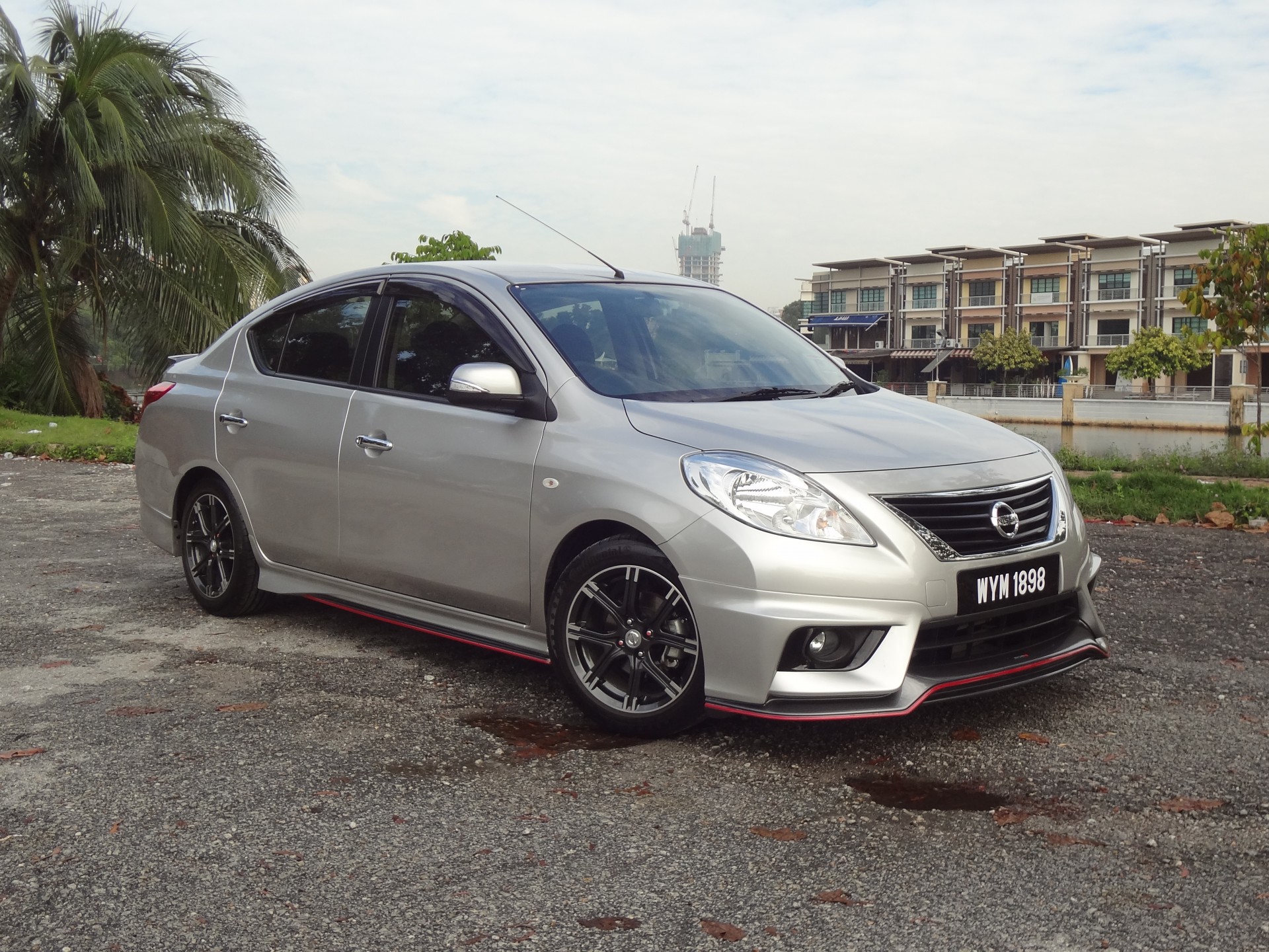 Nissan Almera Nismo