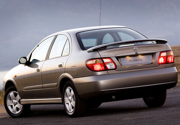 Nissan Almera Sedan