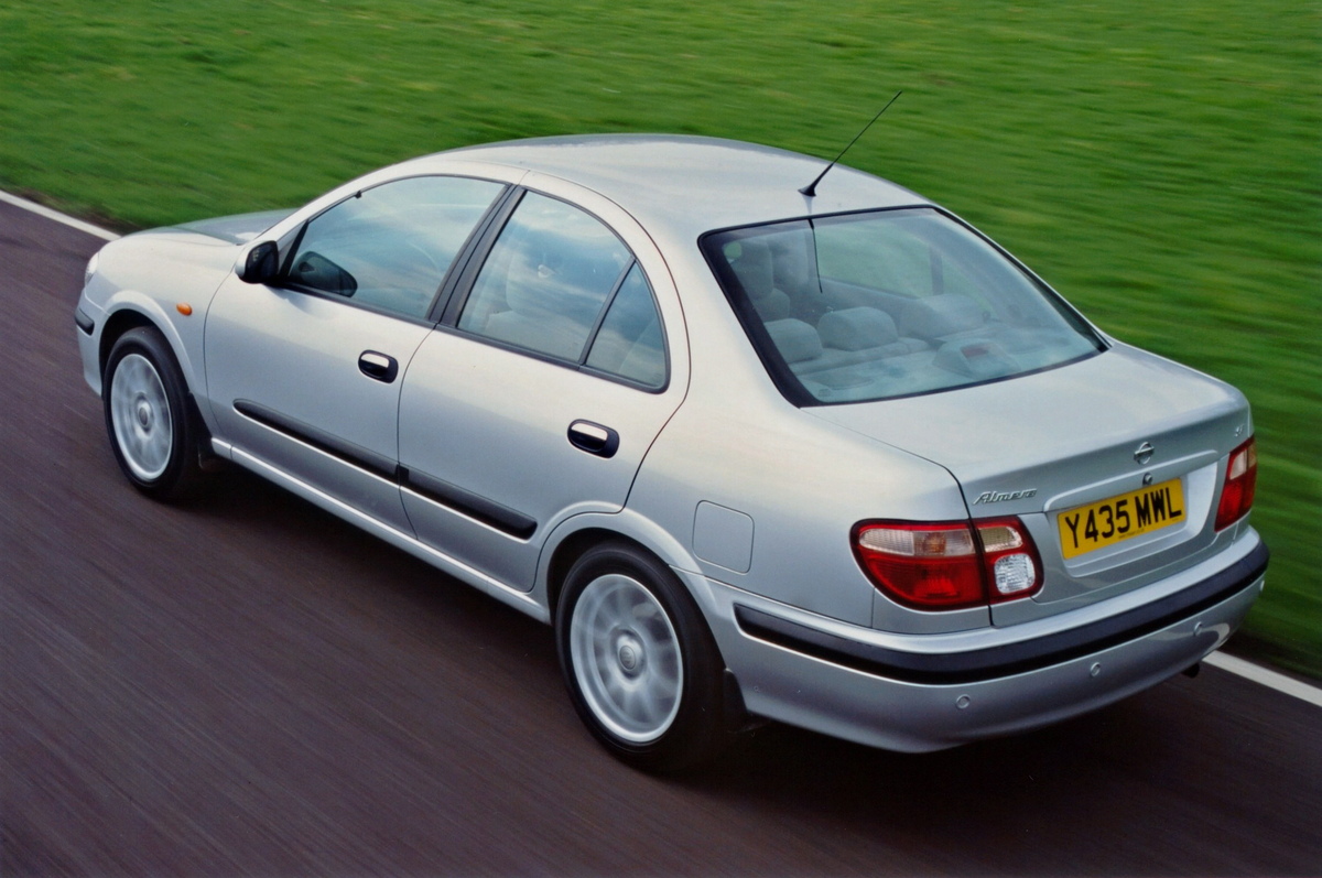 Nissan Almera Sedan