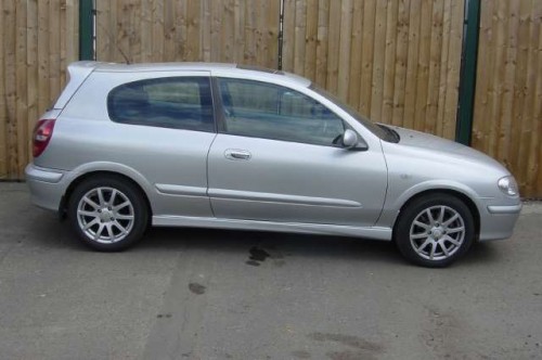 Nissan Almera Sport