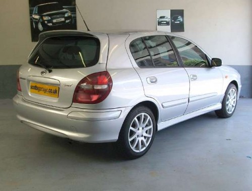 Nissan Almera Sport