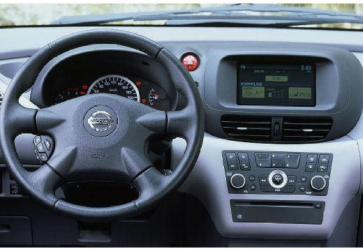 Nissan Almera Tino 1.8