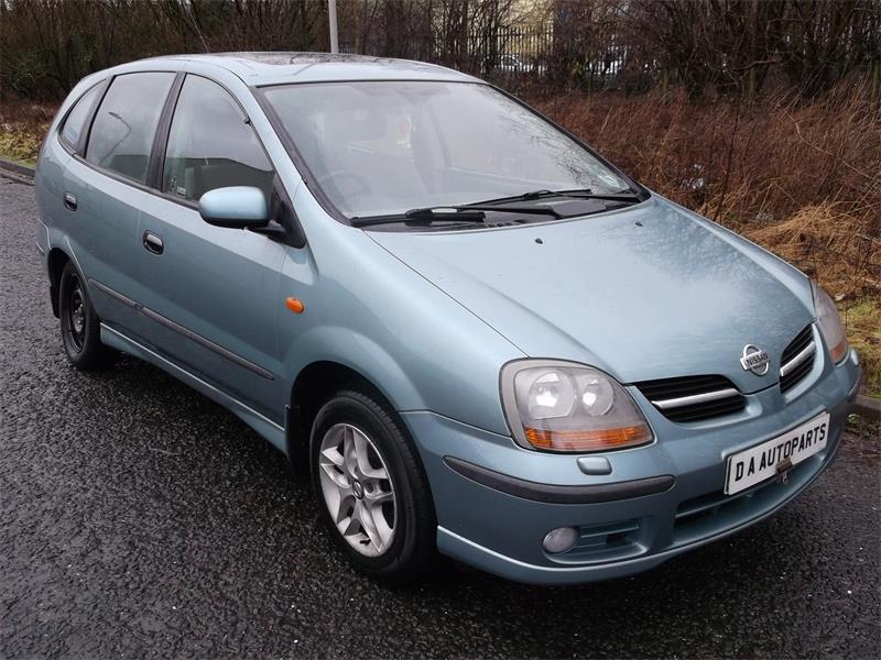 Nissan Almera Tino 2002