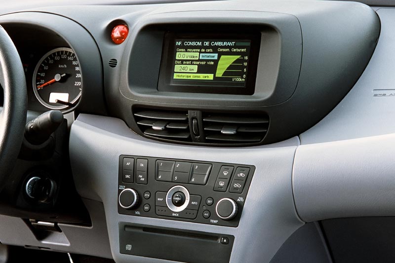 Nissan Almera Tino Acenta Plus Nissan Almera Tino Acenta Plus
