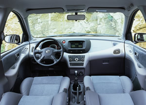 Nissan Almera Tino Acenta Plus