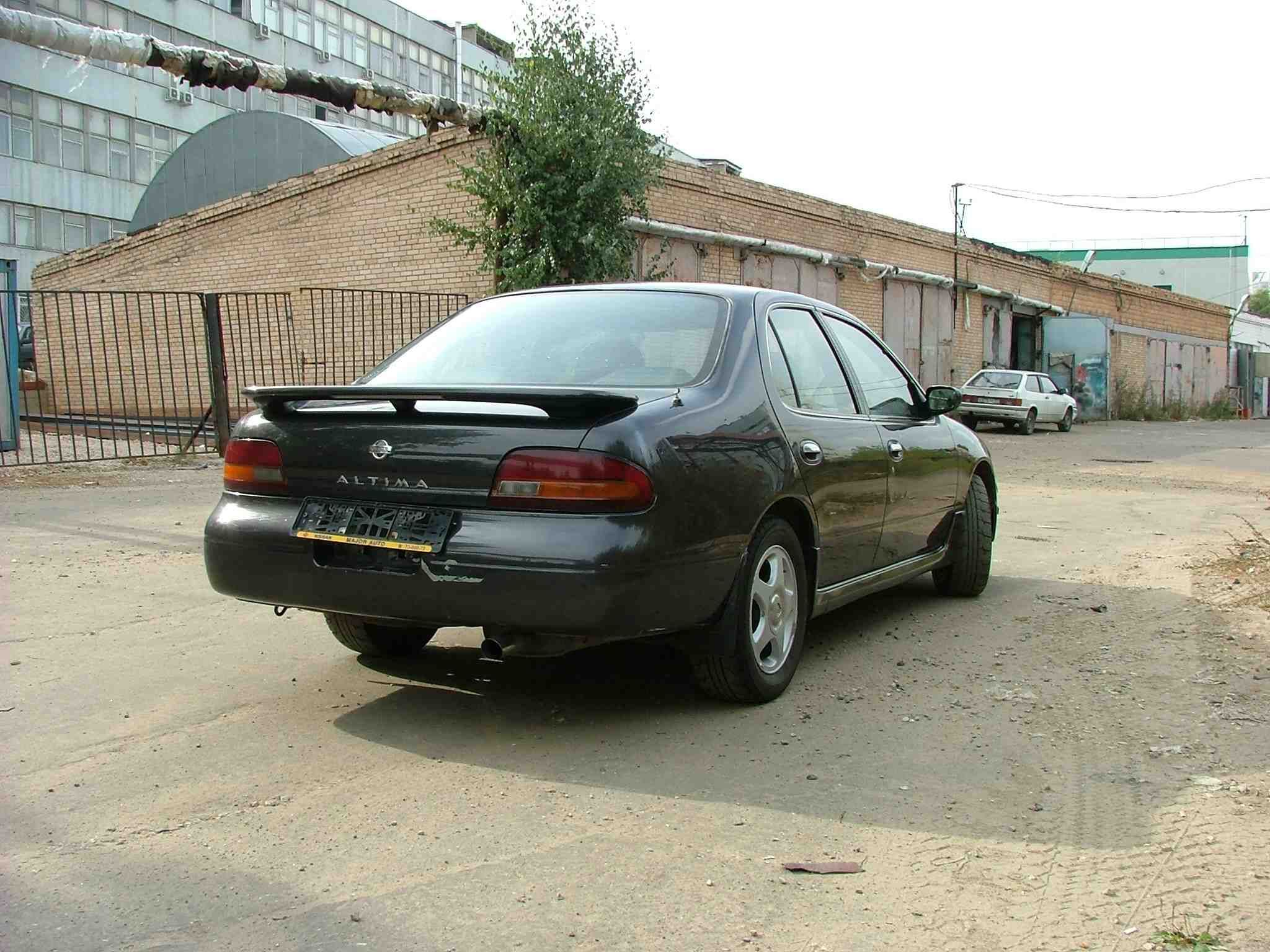 Nissan Altima 1992