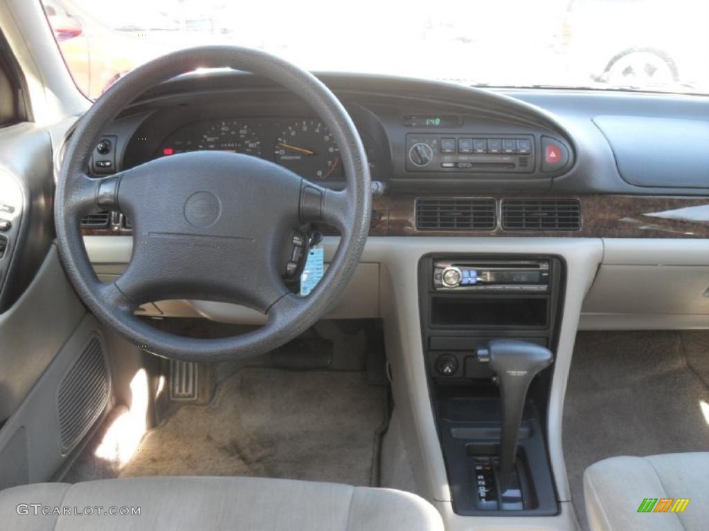 Nissan Altima 1994