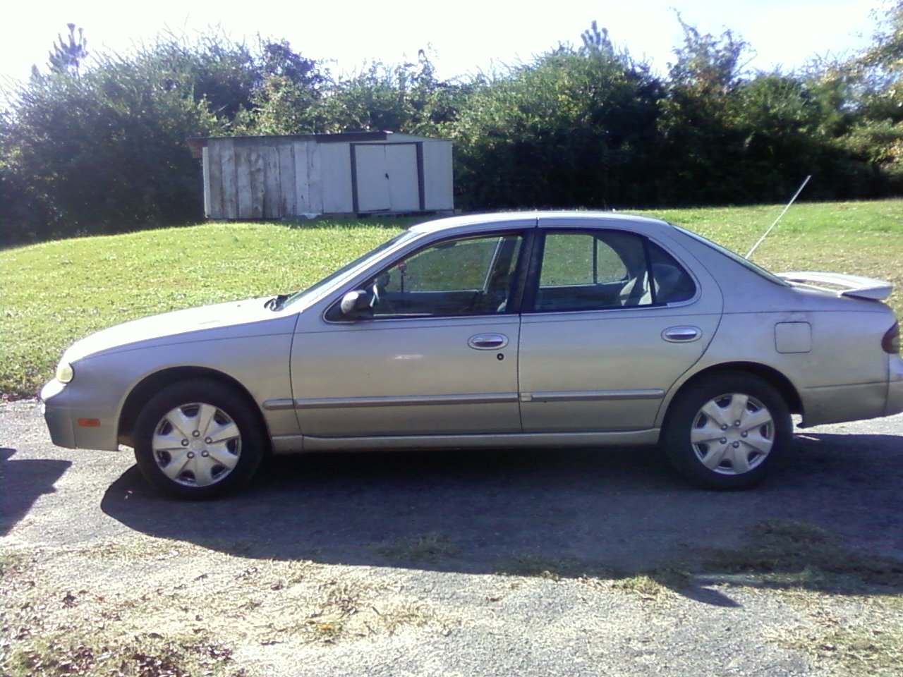 Nissan Altima 1995