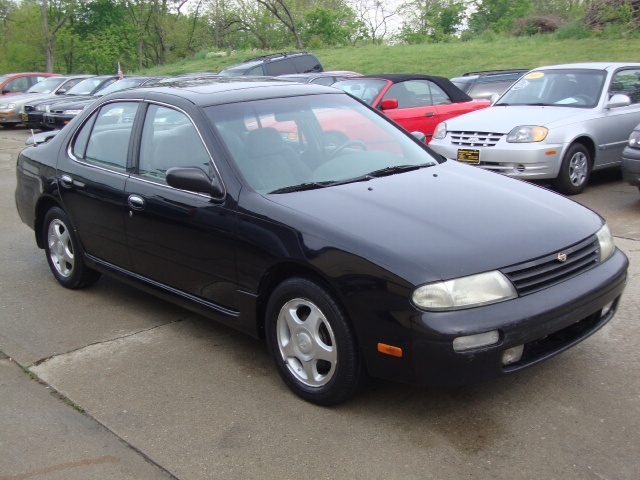Nissan Altima 1995