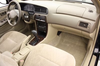 Nissan Altima 1999