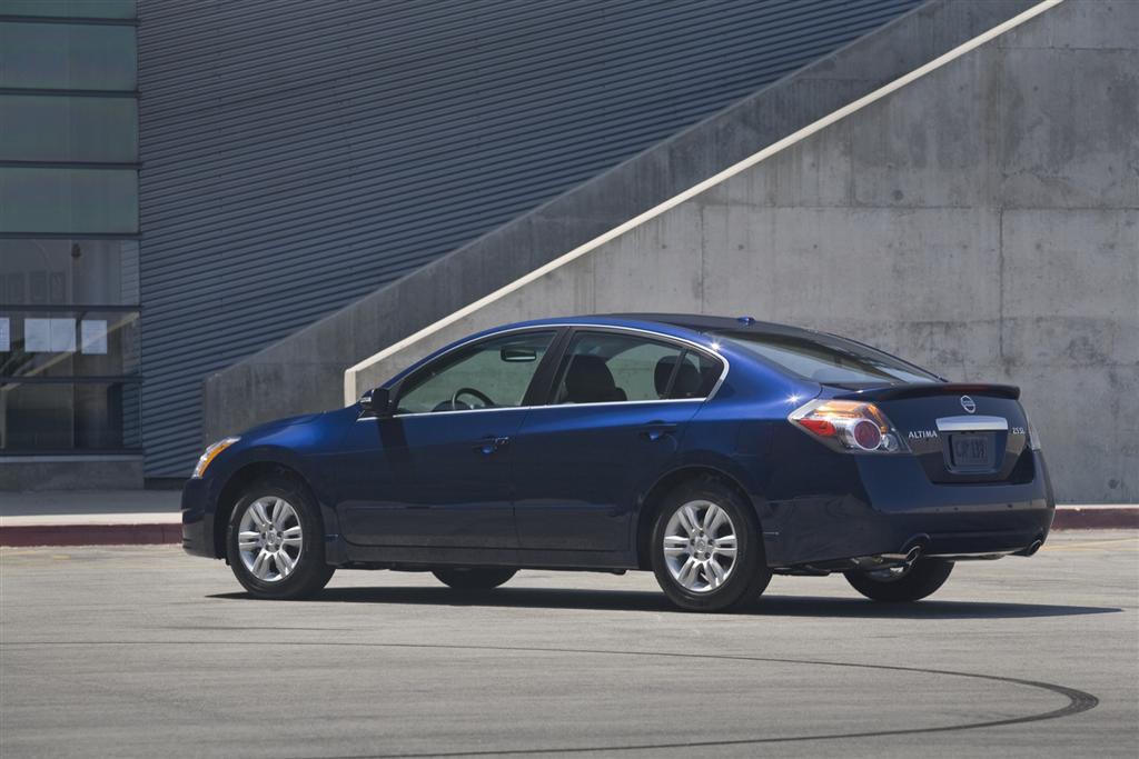 Nissan Altima 2.5 Z 2011