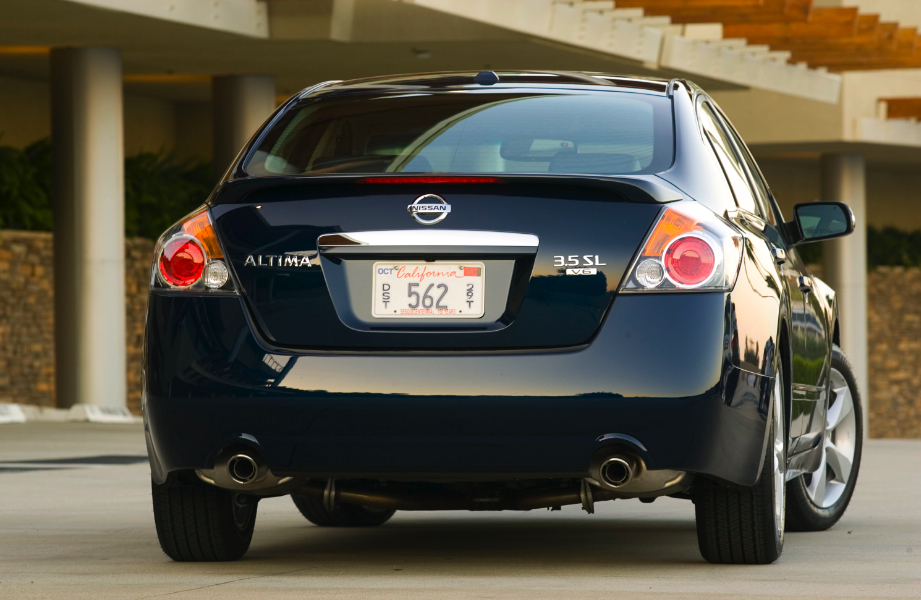 Nissan Altima 2.5 Z 2011