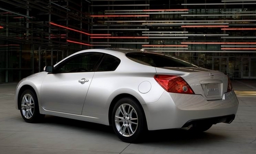Nissan Altima 2.5 Z 2011