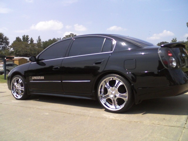 Nissan Altima 20