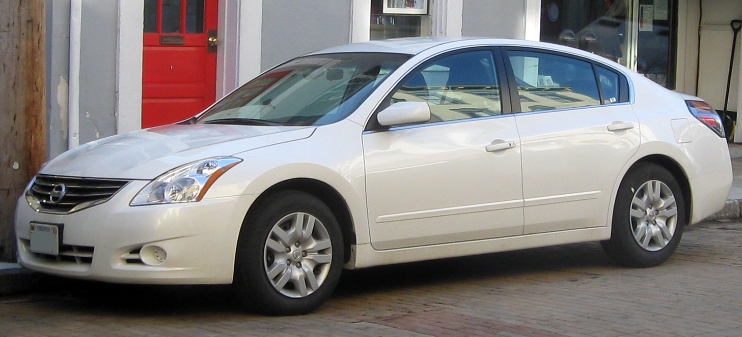 Nissan Altima 2010