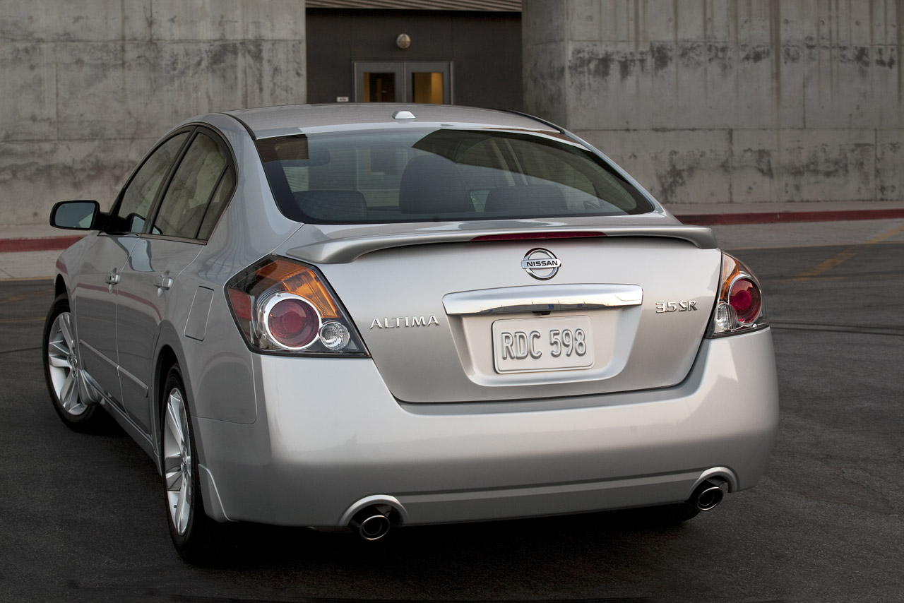 Nissan Altima 2012