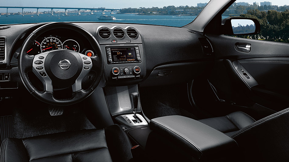 Nissan Altima 2012