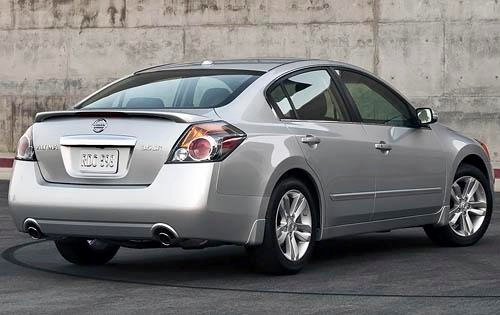 Nissan Altima 2012