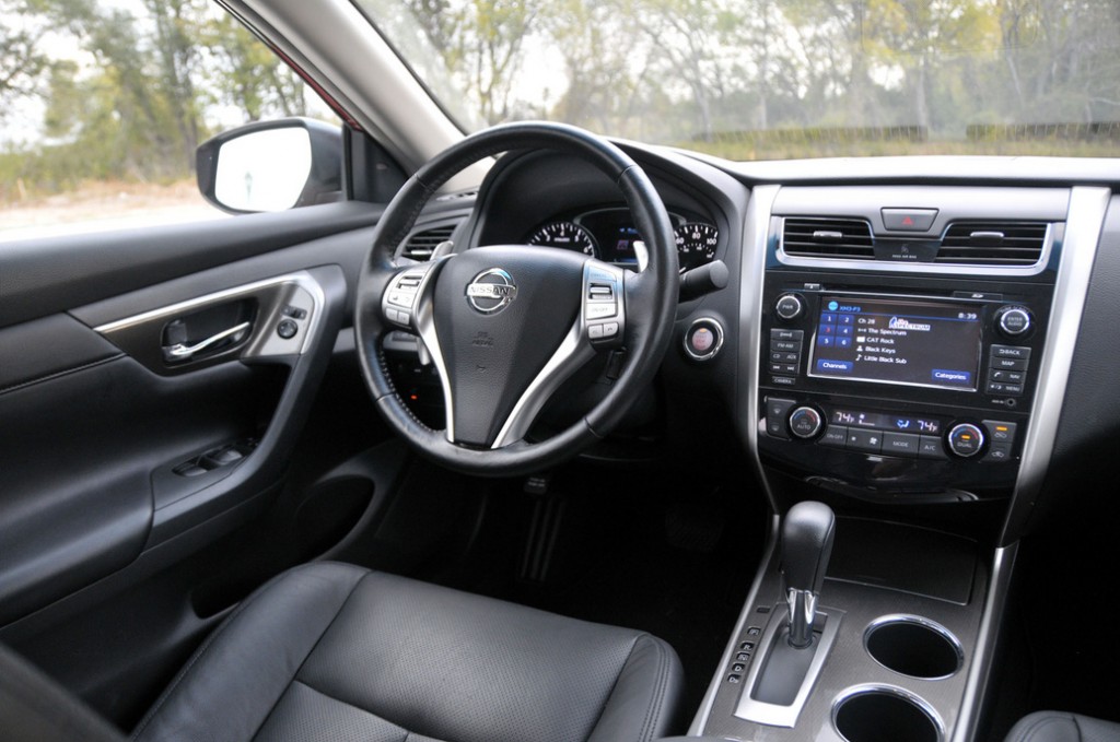 Nissan Altima 2015
