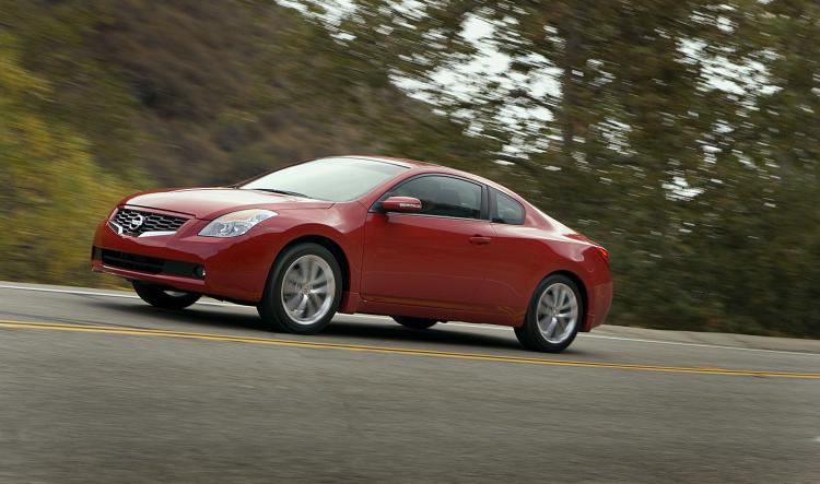 Nissan Altima 25s Coupe