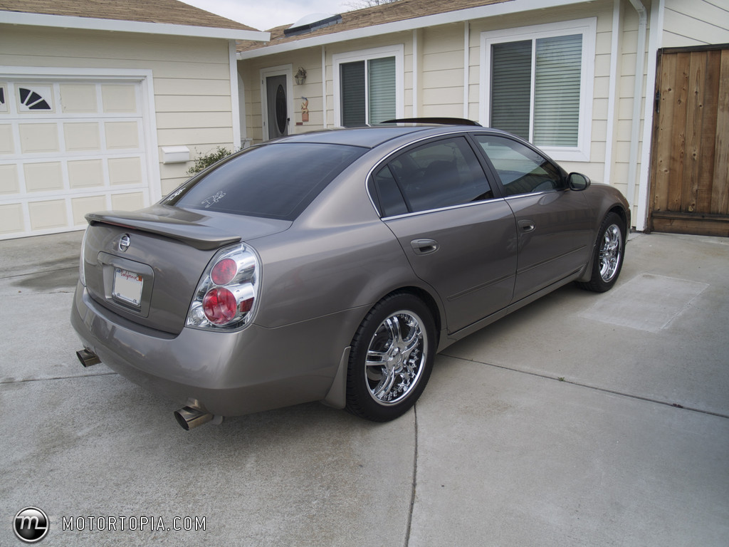 Nissan Altima 3.5 2005