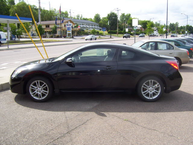 Nissan Altima 3.5 Se Coupe
