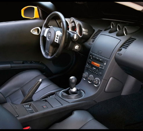 Nissan Altima 350z