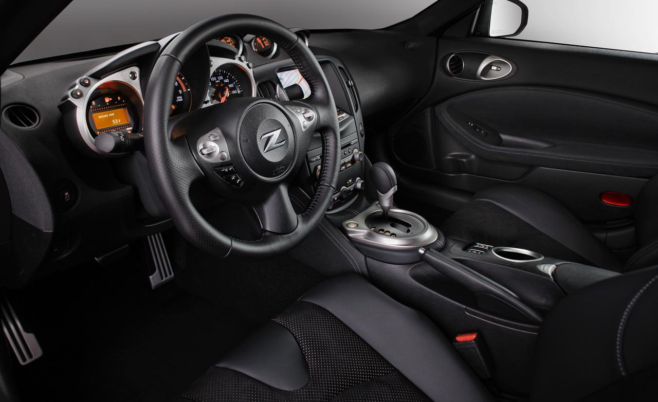 Nissan Altima 370z