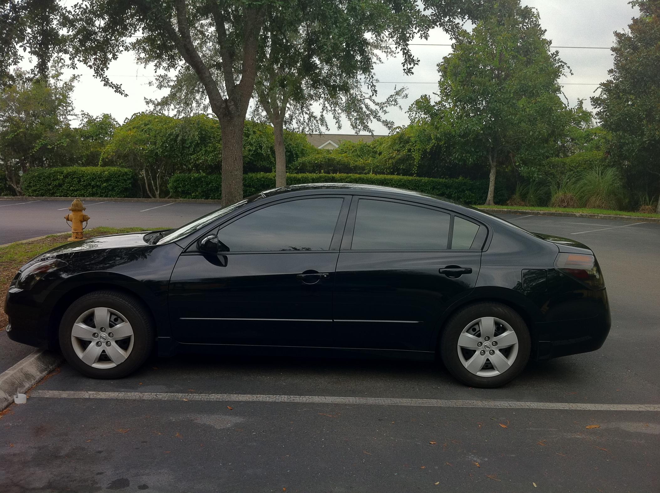 Nissan Altima All Black