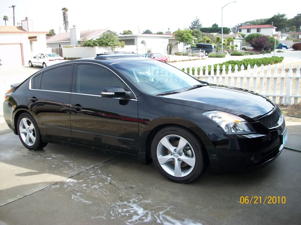 Nissan Altima Black 2014